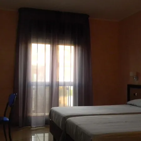 호텔 Grand Paradiso 4*