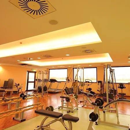 Grand Paradiso 호텔 카탄차로