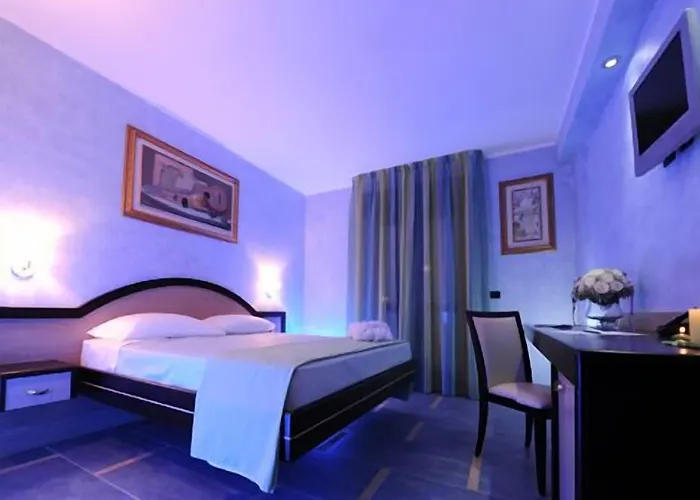 Grand Paradiso Hotel 4*