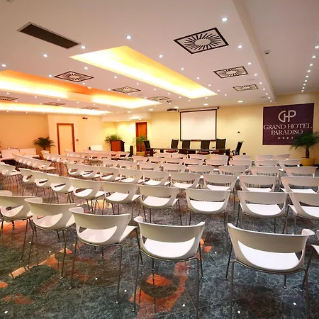 Ξενοδοχείο Grand Paradiso