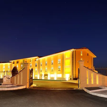 Grand Paradiso Καταντζάρο