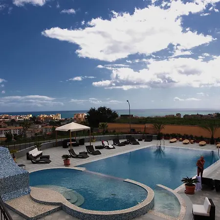 Grand Paradiso Hotel