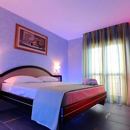 Hotell Grand Paradiso
