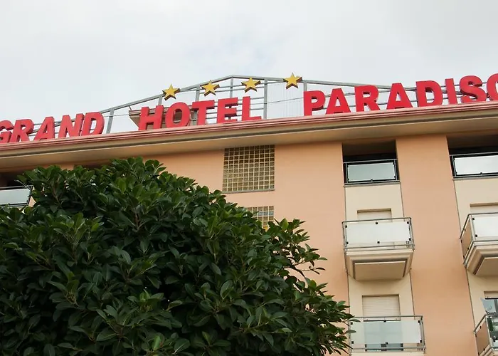 Hotel Grand Paradiso 4*
