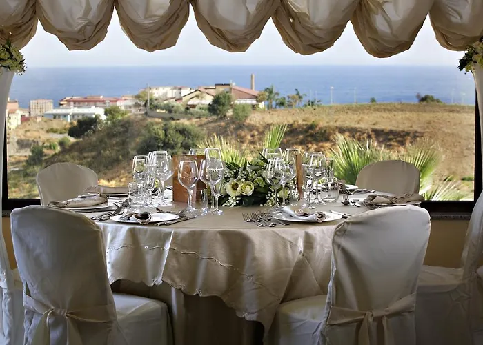 Grand Paradiso Hotel 4*